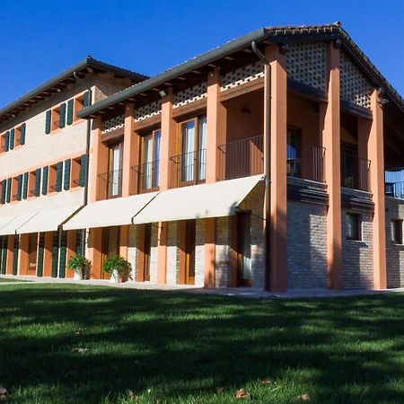 Hotel Crystal Luxury House Fiume Veneto Exterior foto